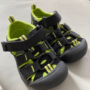 Keen baby water/sun shoes